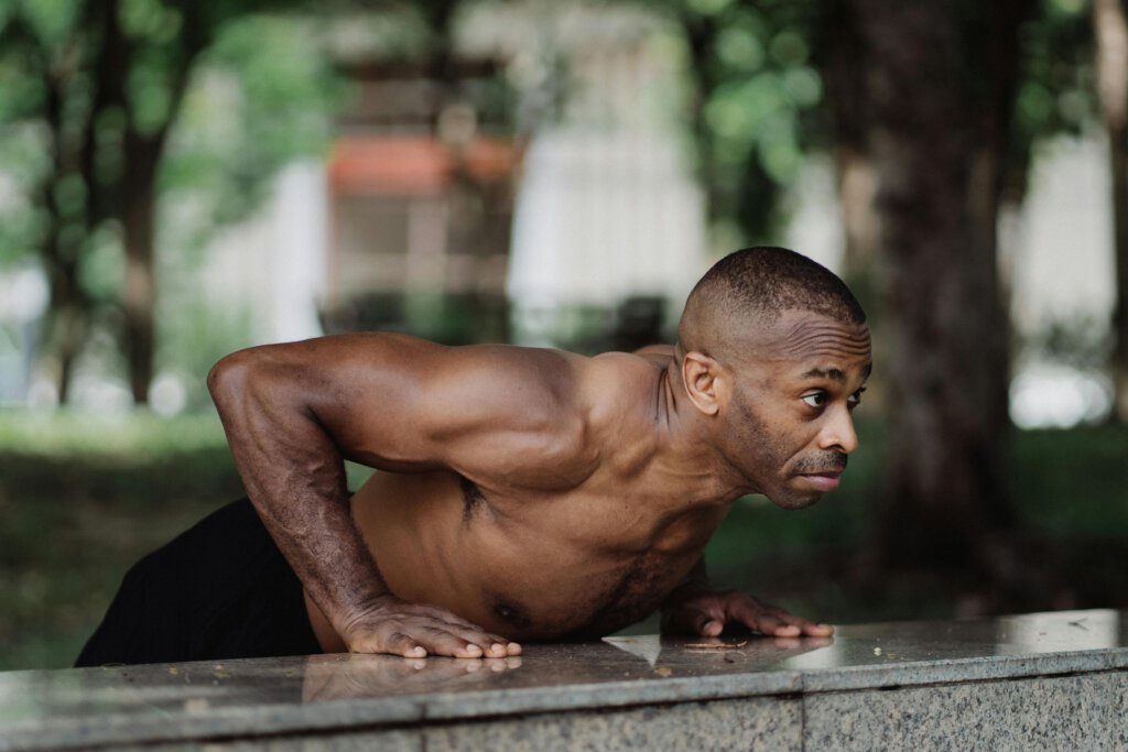Incline push up